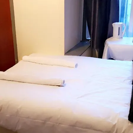 Bloomfield Lodge Hotel-3